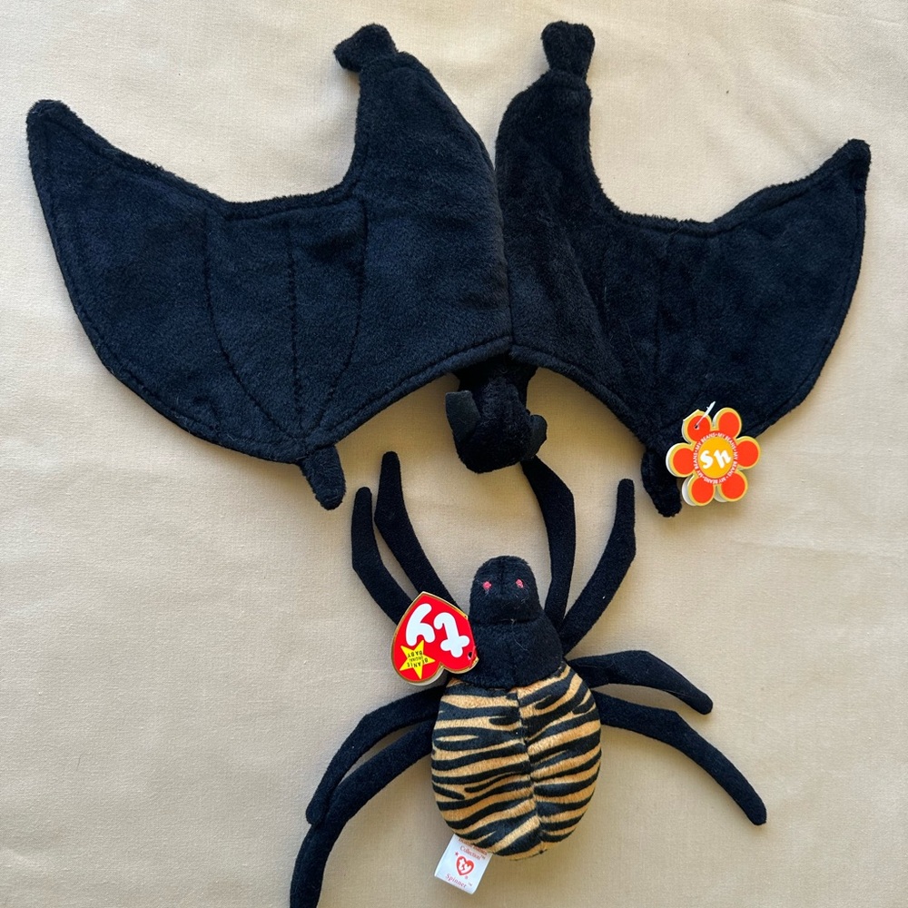 TY Black Bat and Spider Plush Toy Set